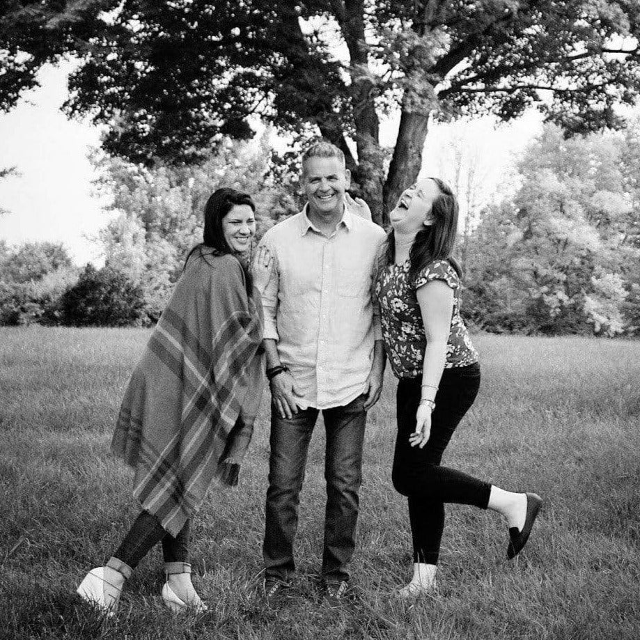 Black & White Family Photography by Linen & Elm Cincinnati Ohio